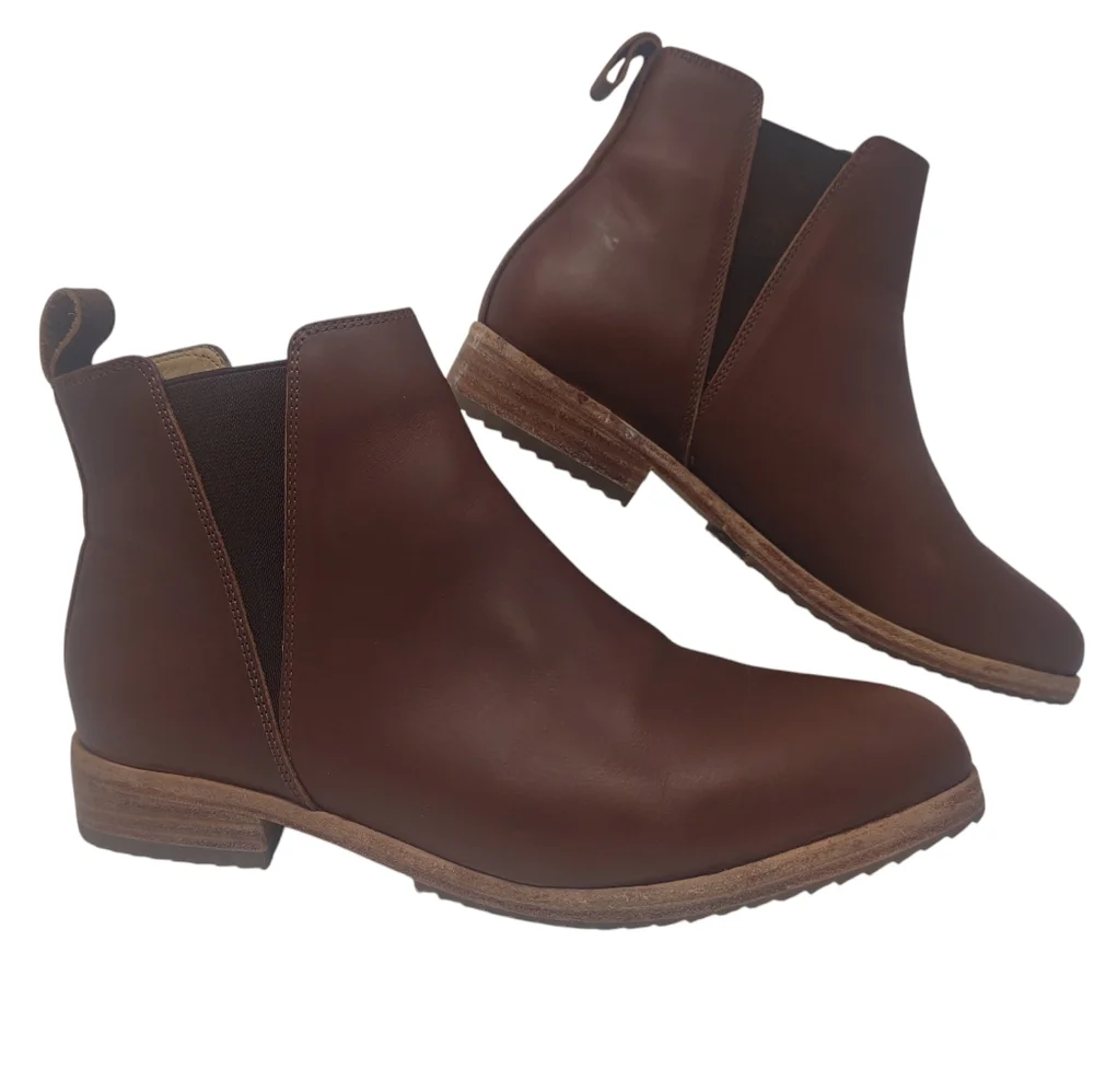 NISOLO Eva Everyday Chelsea Boot leather brown minimalist work Water-resistant
